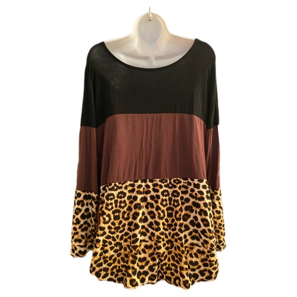NWOT Black, Brown and Leopard Tunic, Size XL - Picture 2 of 5